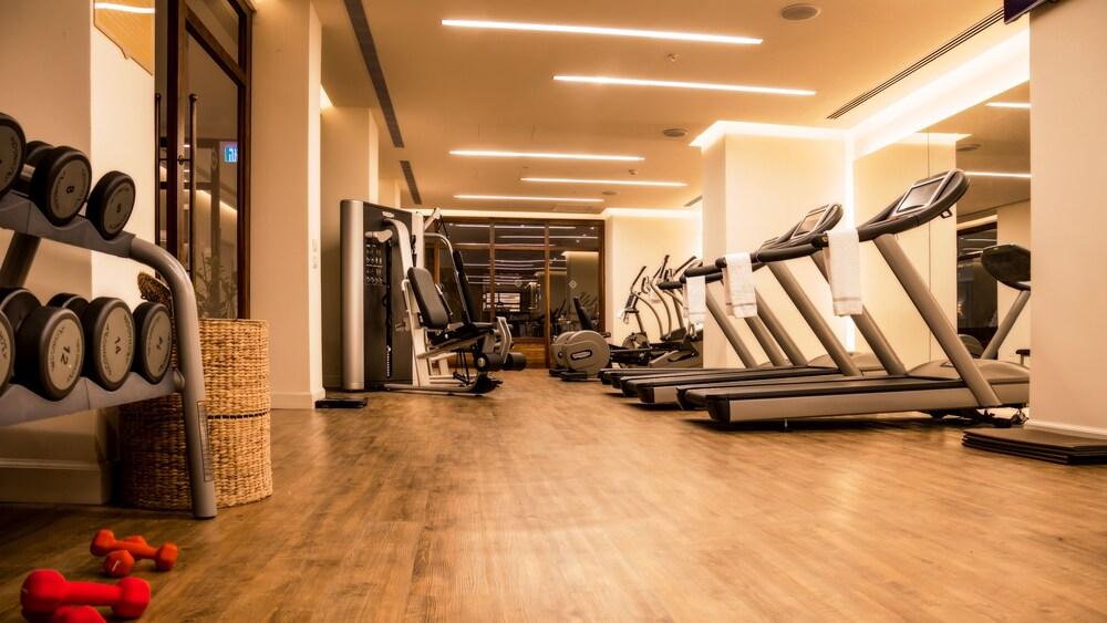 Herbert Samuel Jerusalém Exterior foto The gym at the hotel