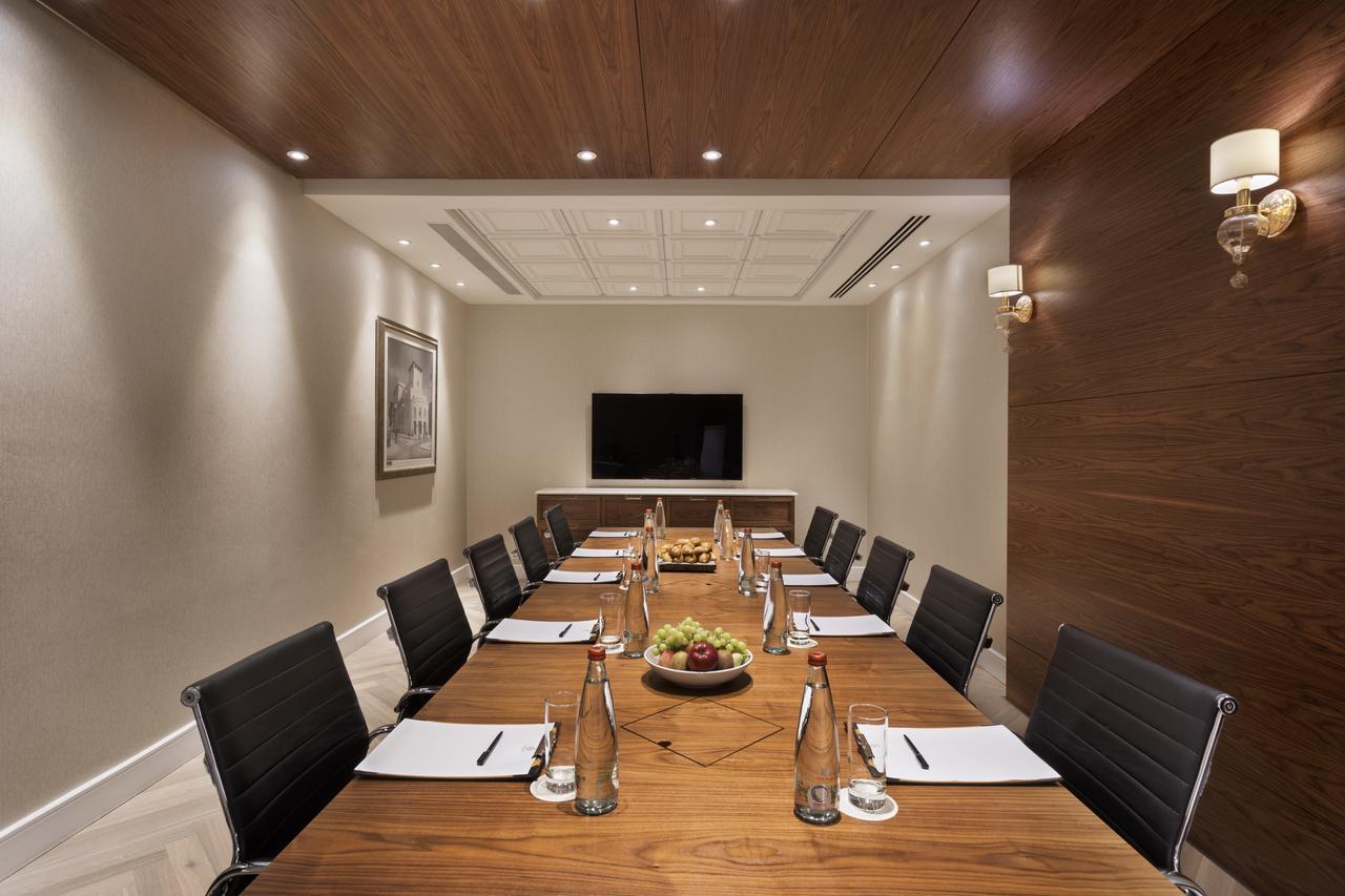 Herbert Samuel Jerusalém Exterior foto Meeting room at the Taj Mahal Palace, Mumbai