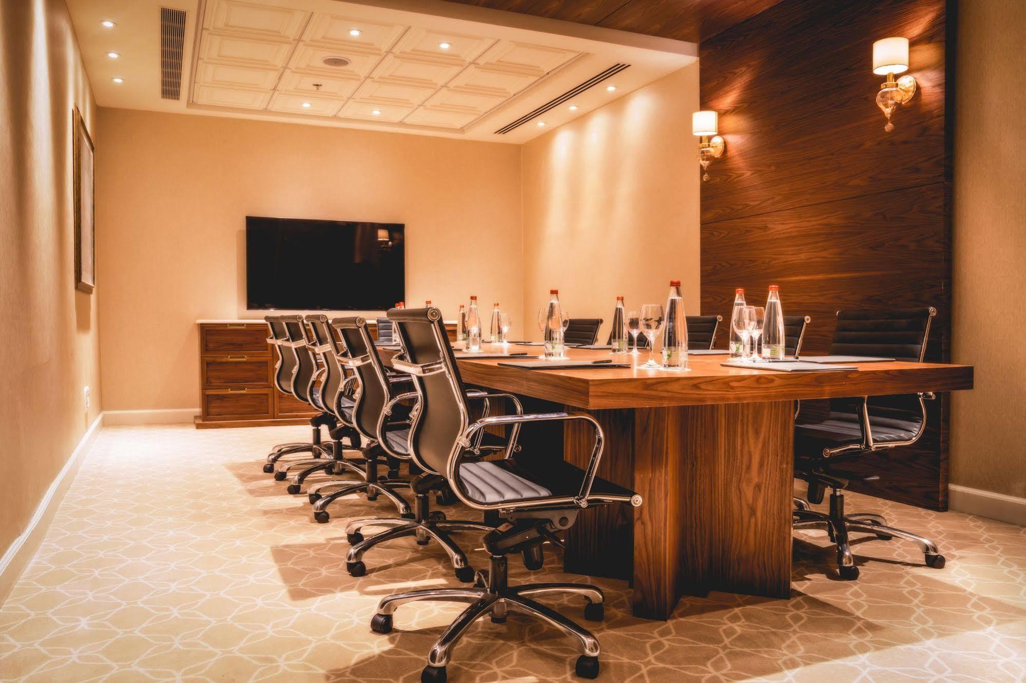 Herbert Samuel Jerusalém Exterior foto Meeting room